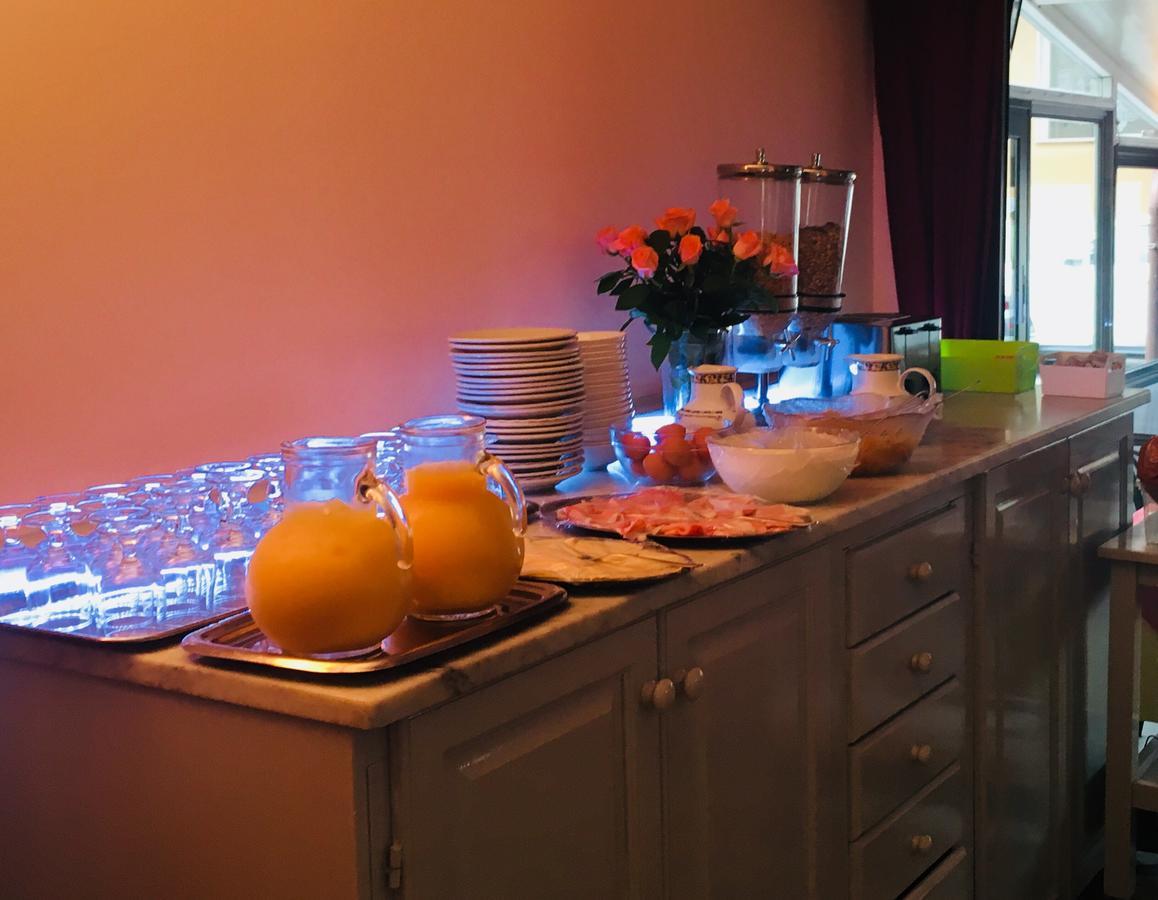 Hotel Nettuno Diano Marina Extérieur photo