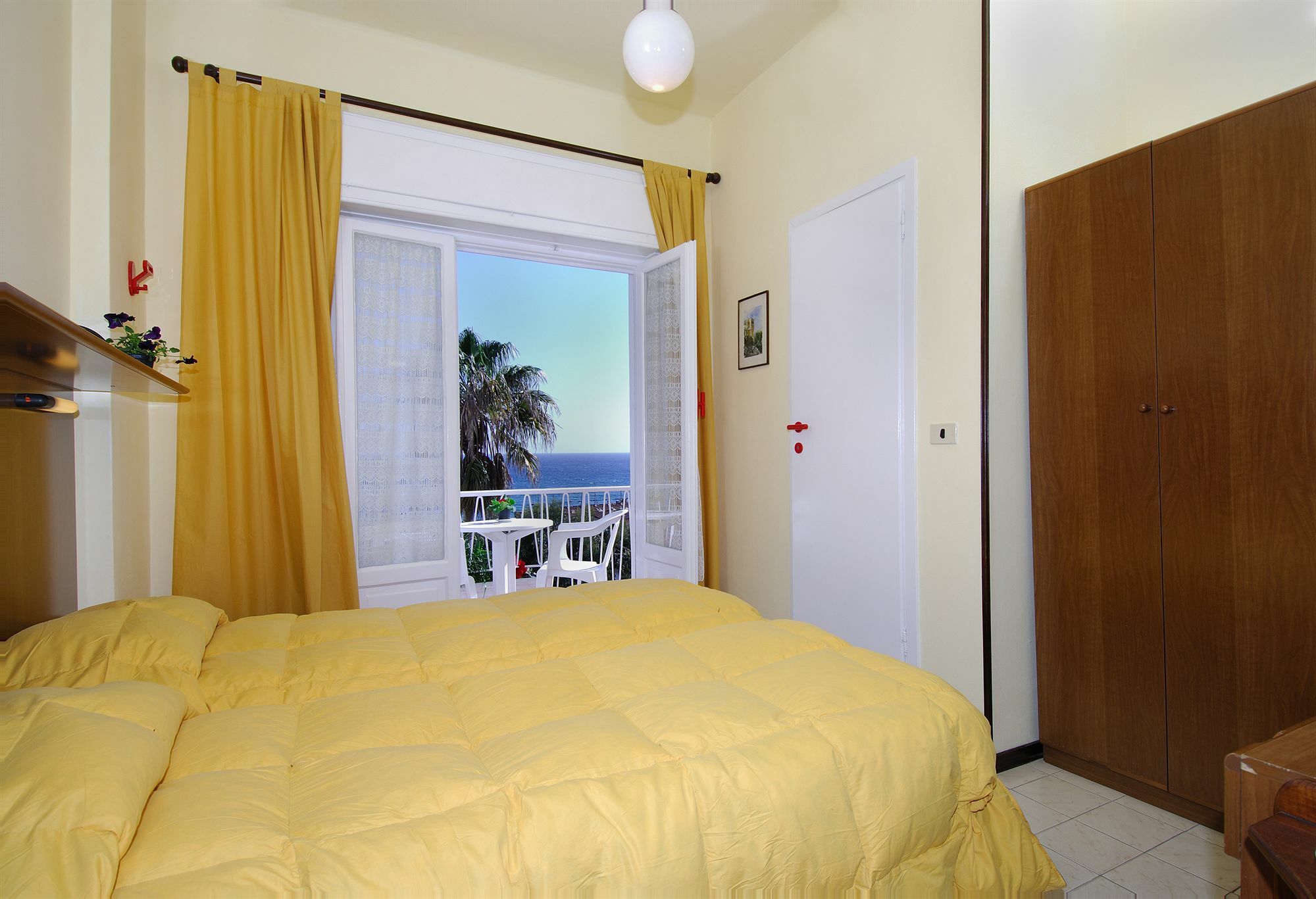 Hotel Nettuno Diano Marina Extérieur photo